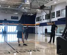 雷竞技网址 -犹他爵士发布备战花絮，转会期更衣室发声，亚冠任务艰巨，数据趋势出现新变化 