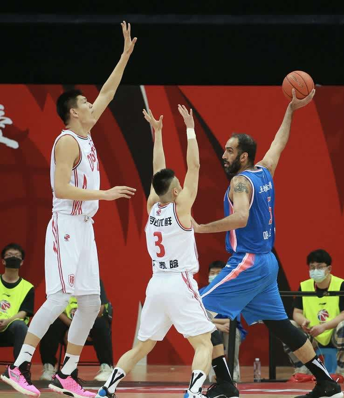 雷竞技网页版 -浙江稠州金租篮球队队员名单